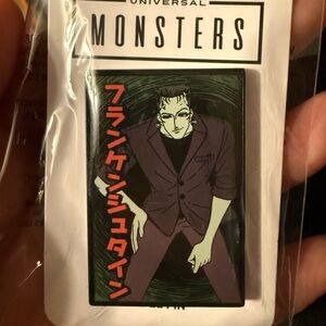 Bioworld Universal Monsters Pin
